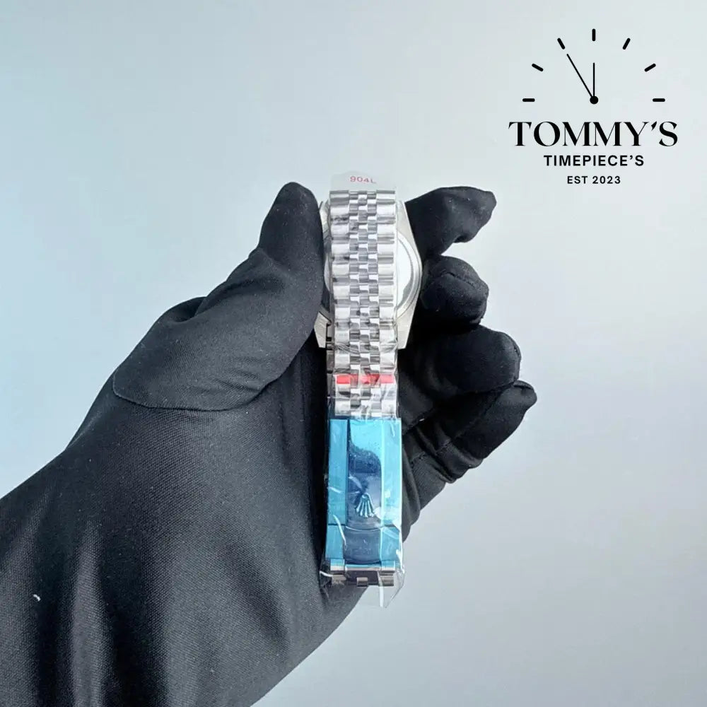 AAA+ Datejust, (126334) 41mm Blue Motif Fluted Dial-Jubilee Bracelet (Fluted Bezel)