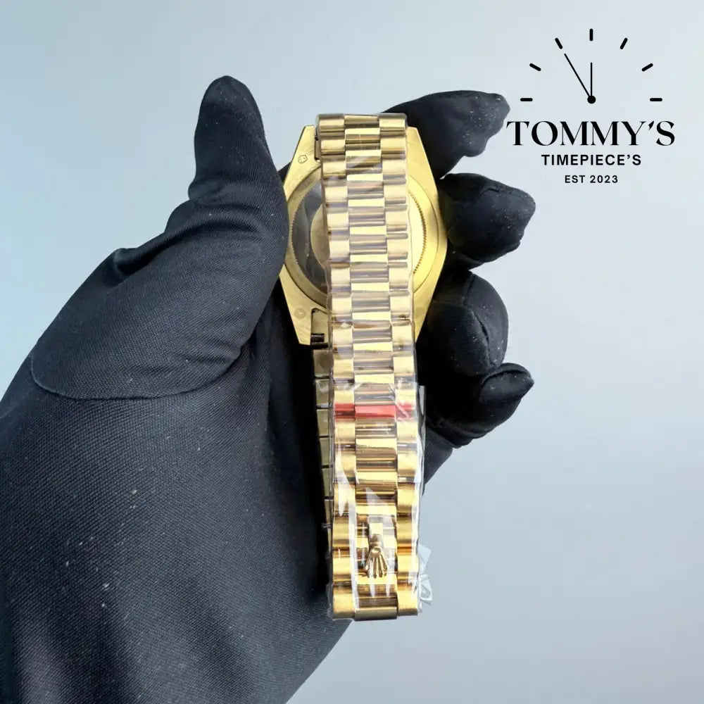 AAA+ Day Date (228238) 40mm Black Dial-Presidential Bracelet (Fluted Bezel)
