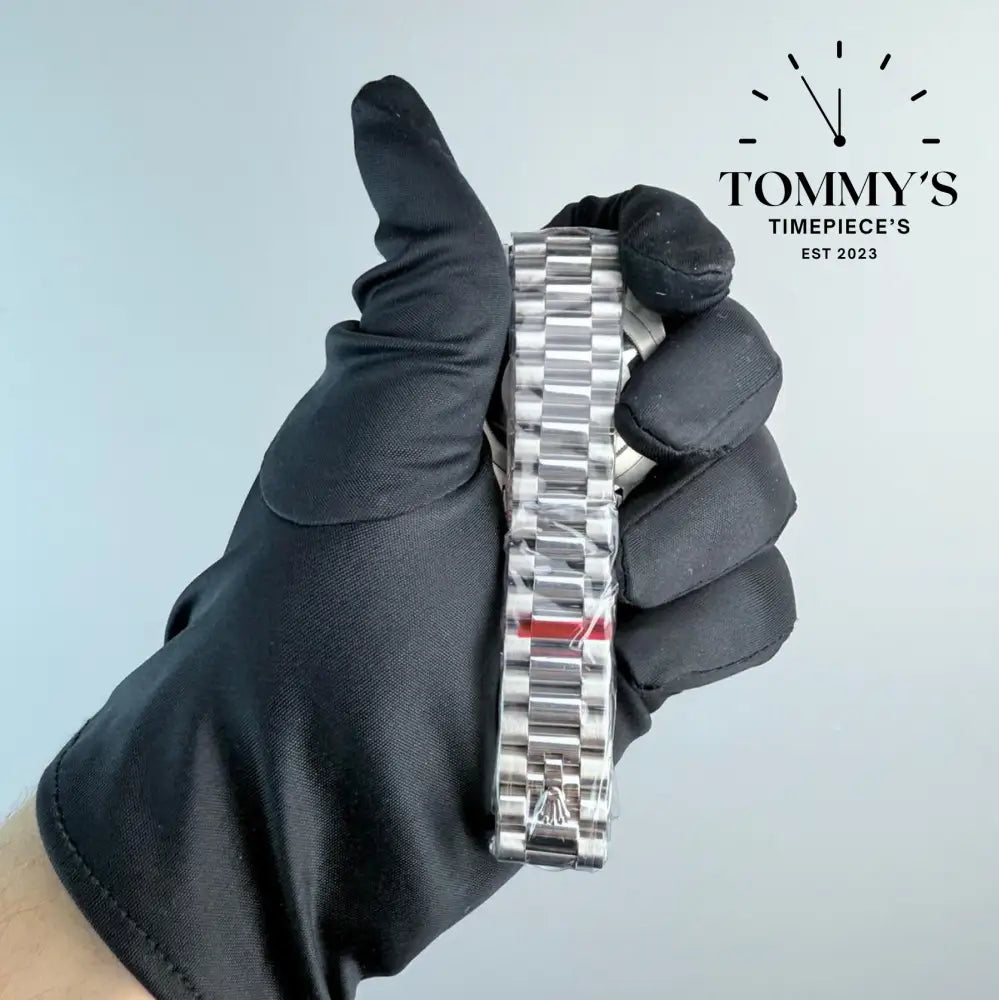 AAA+ Day Date (M228236-0012) 40mm Ice Blue Dial-Presidential Bracelet (Fluted Bezel)