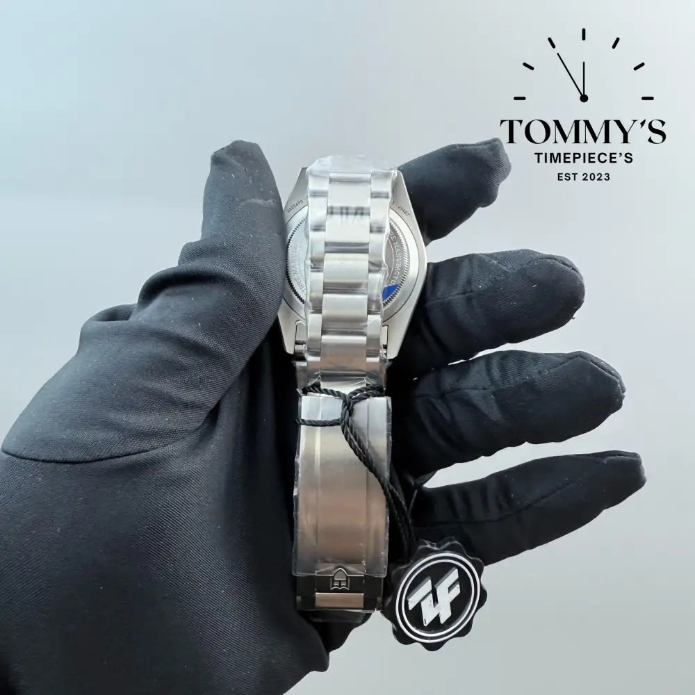 Superclone Pelagos Titanium