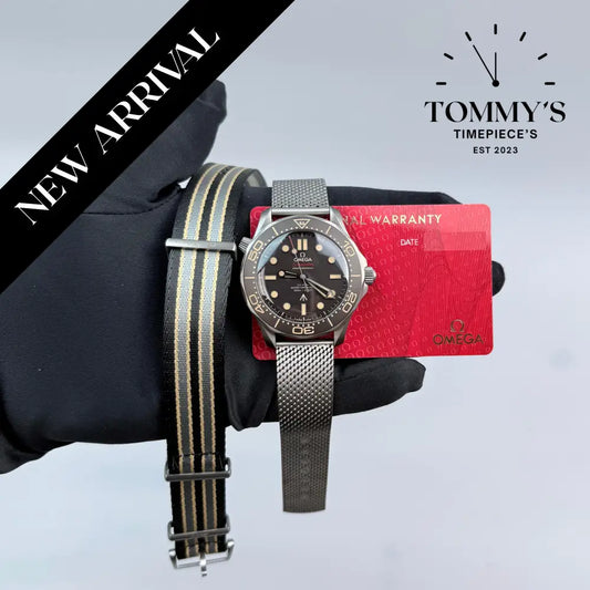 Superclone 007 Seamaster Diver 300M With An Extra Strap