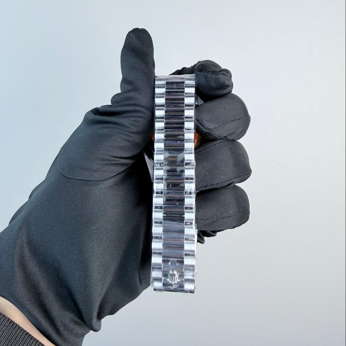 QF Superclone Day-Date (228238), 40mm Silver Meteorite Dial-Presidential Bracelet (Fluted Bezel)