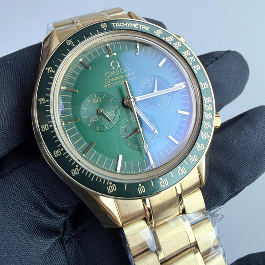 AAA+ Speedmaster Moonwatch Professional, 42mm Sun-Brushed Green Dial-Stainless Steel Bracelet (Green Bezel)