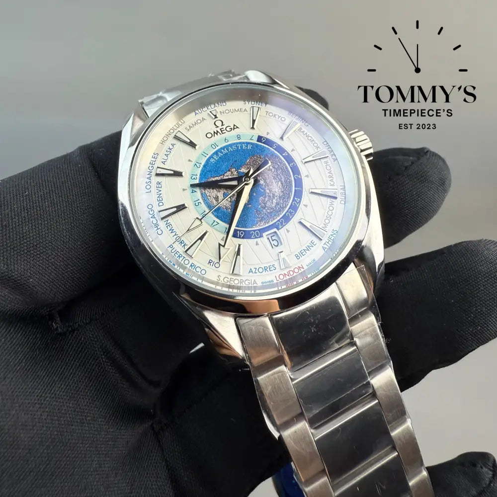 Aaa + Aqua Terra Worldtimer