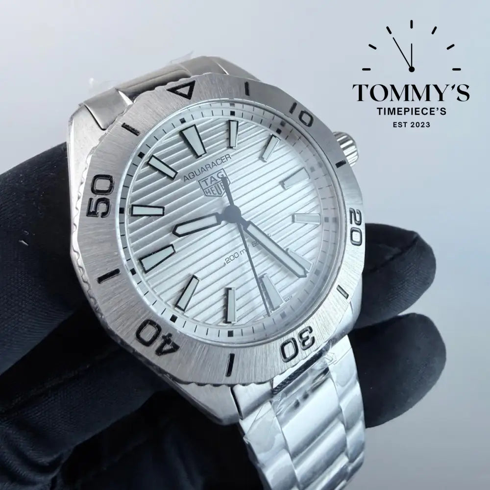 AAA+ Aquaracer Professional 200 40mm Silver Dial-Stainless Steel Bracelet (Silver Bezel) Watches