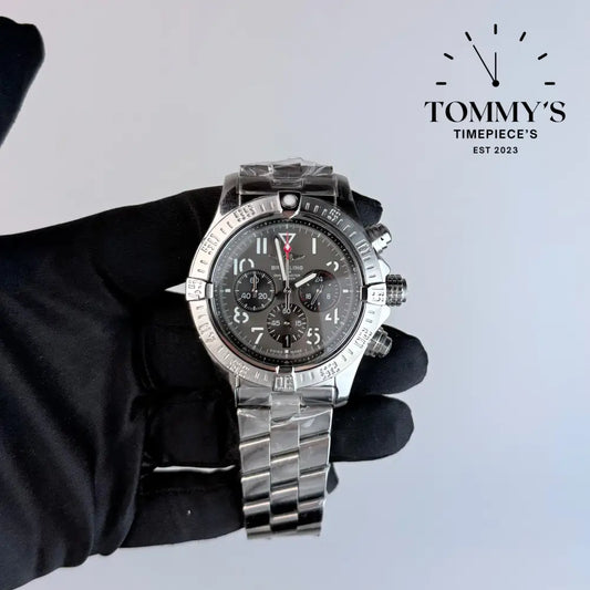 AAA+ Avenger B01 Chronograph 45 limited edition Grey Dial - Stainless Steel