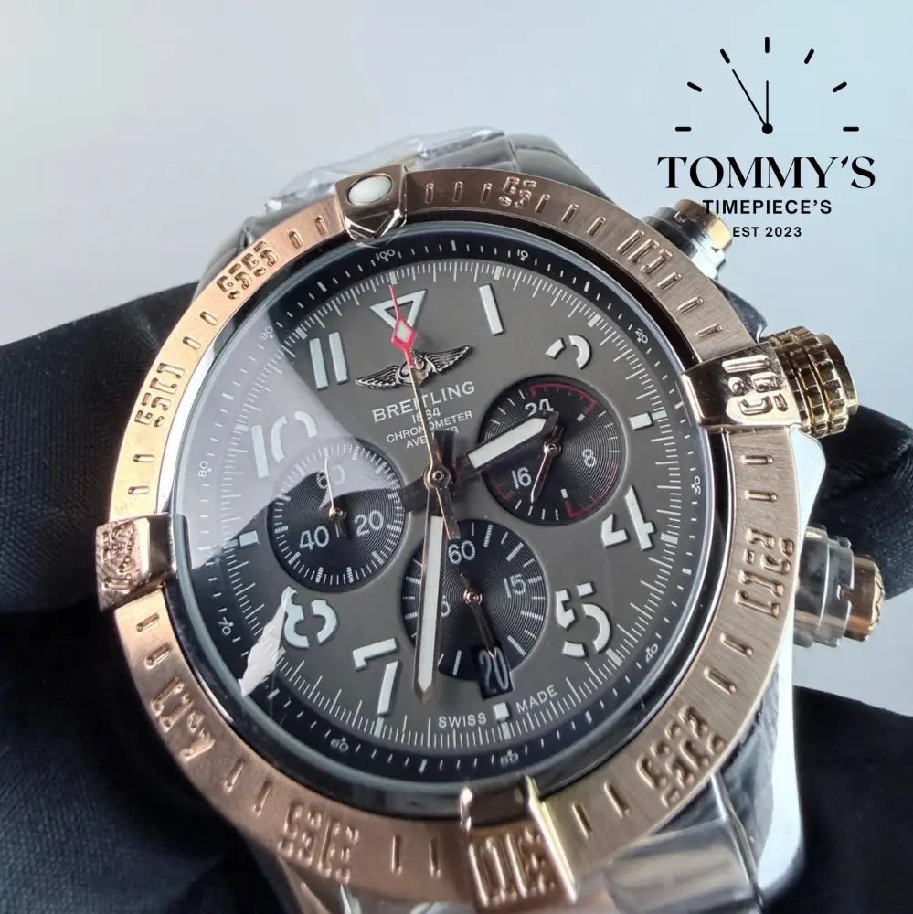 AAA+ Avenger B01 Chronograph 45mm Grey Dial - Stainless Steel