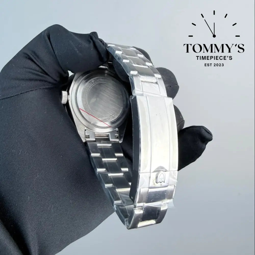 AAA+ Black Bay 58 GMT 39mm Black Dial-Stainless Steel Bracelet (Black Red Bezel) Watches
