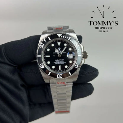 AAA + Black Submariner