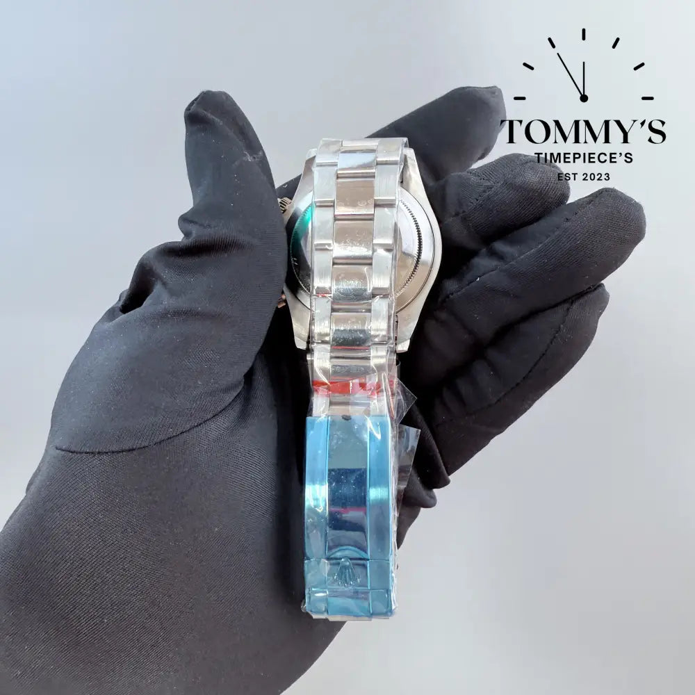 AAA + Black Submariner