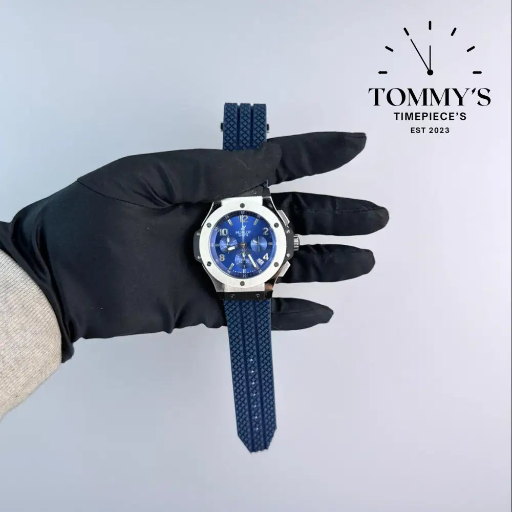 AAA+ Classic Fusion Chronograph Titanium Blue 42mm Blue Sunray-Rubber Strap (Grey Bezel) Watches