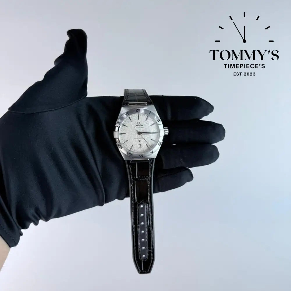 AAA+ Constellation Co-Axial Master Chronometer 41mm Silk-Embossed Rhodium-Grey Dial-Leather Strap (Silver Bezel)