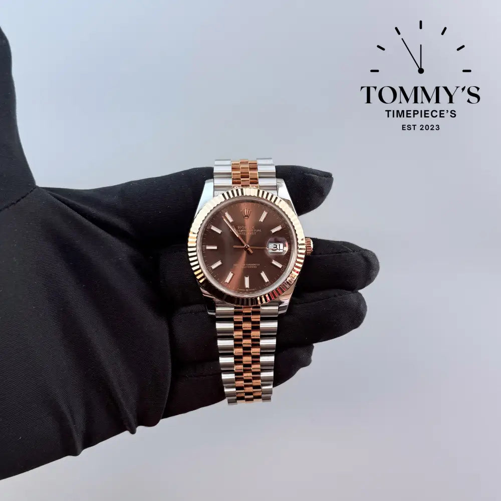 AAA + Datejust 41mm Rose Dial (Bimetal Rose Gold) On Jubilee With Fluted Bezel