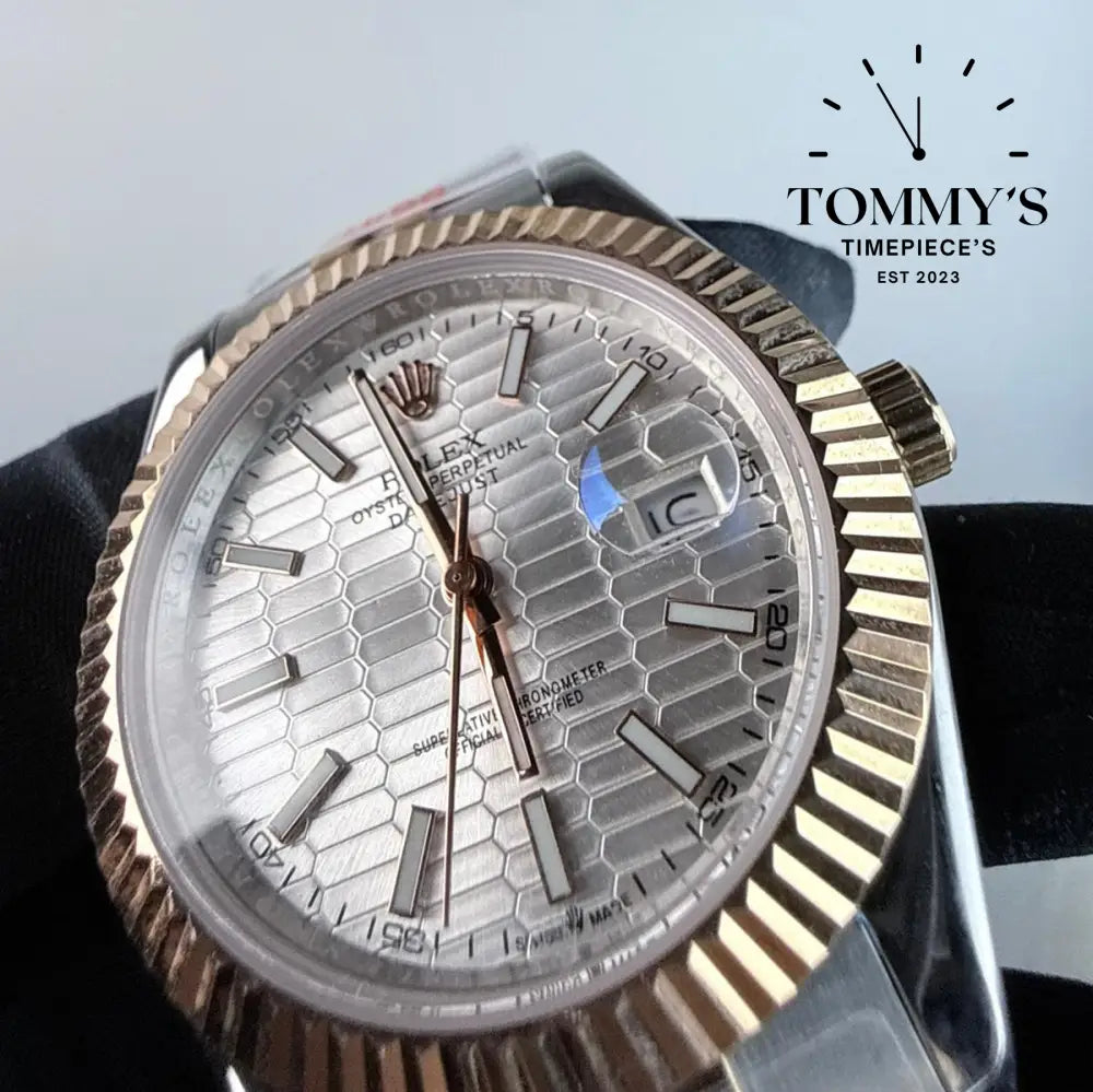 AAA+ Datejust (126331) 41mm Silver Motif Dial-Jubilee Bracelet (Fluted Bezel)
