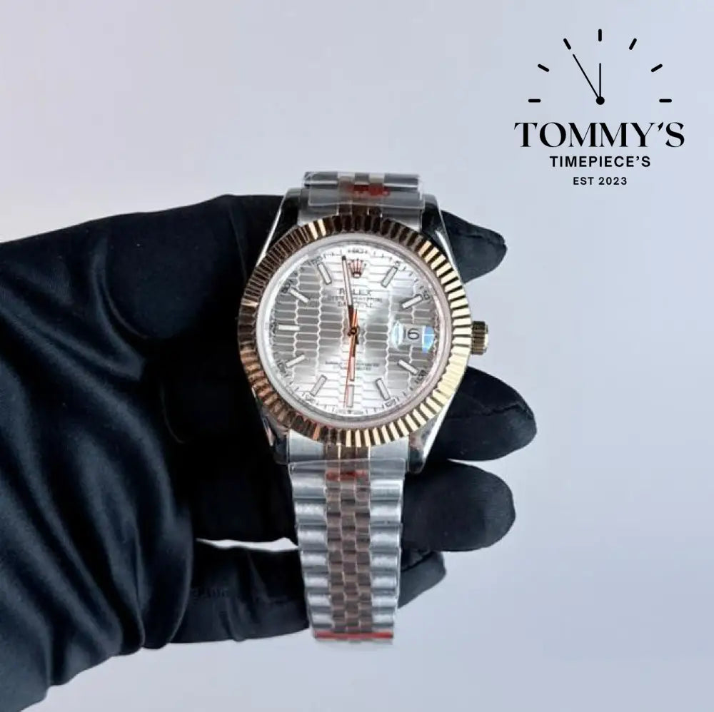 AAA+ Datejust (126331) 41mm Silver Motif Dial-Jubilee Bracelet (Fluted Bezel)