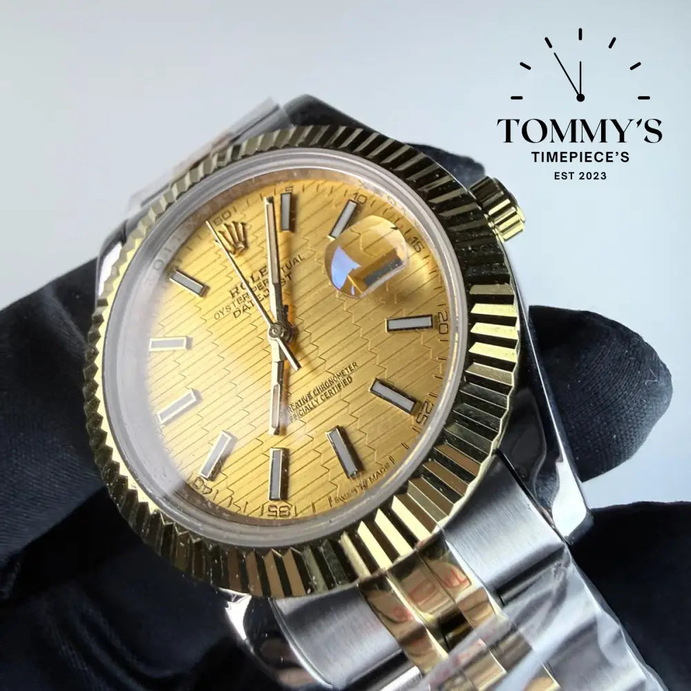 AAA+ Datejust (126333) 41mm Gold Motif Dial-Jubilee Bracelet (Fluted Bezel)
