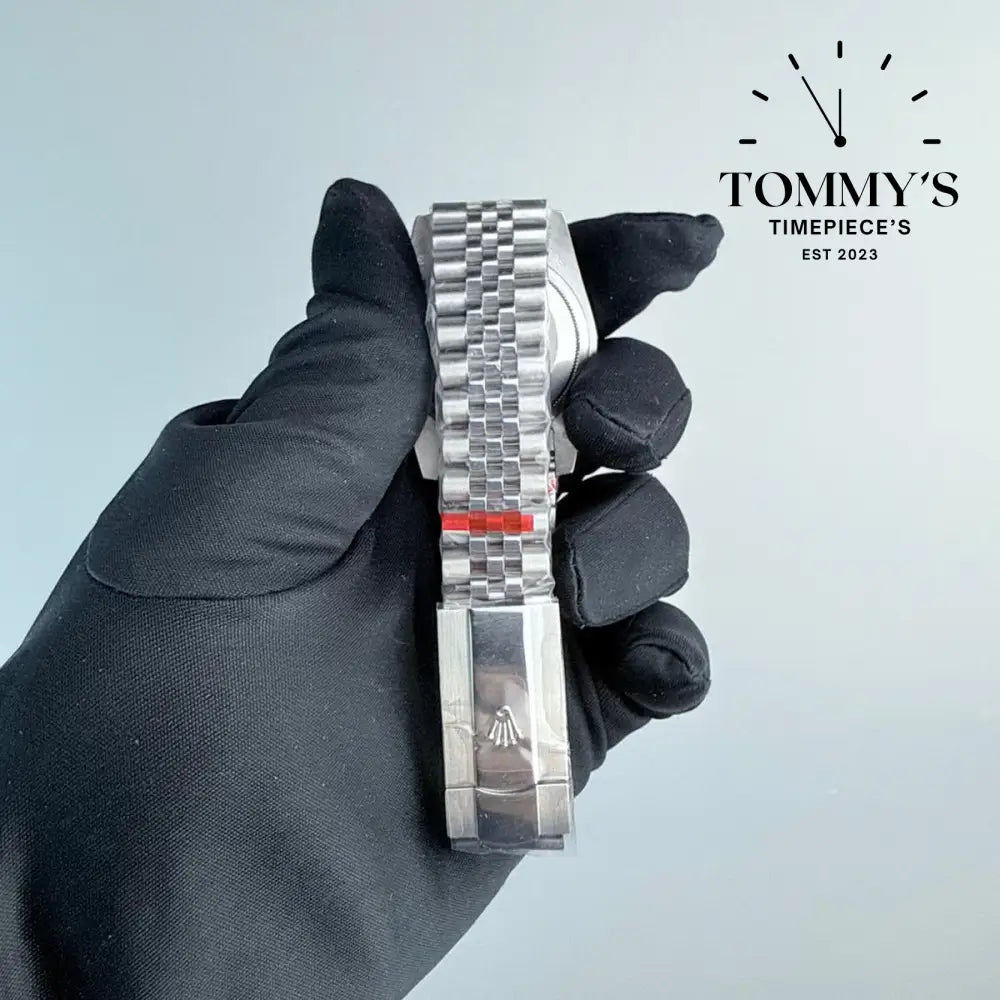 AAA+ Datejust (126334) 41mm Blue Dial-Jubilee Bracelet (Fluted Bezel)