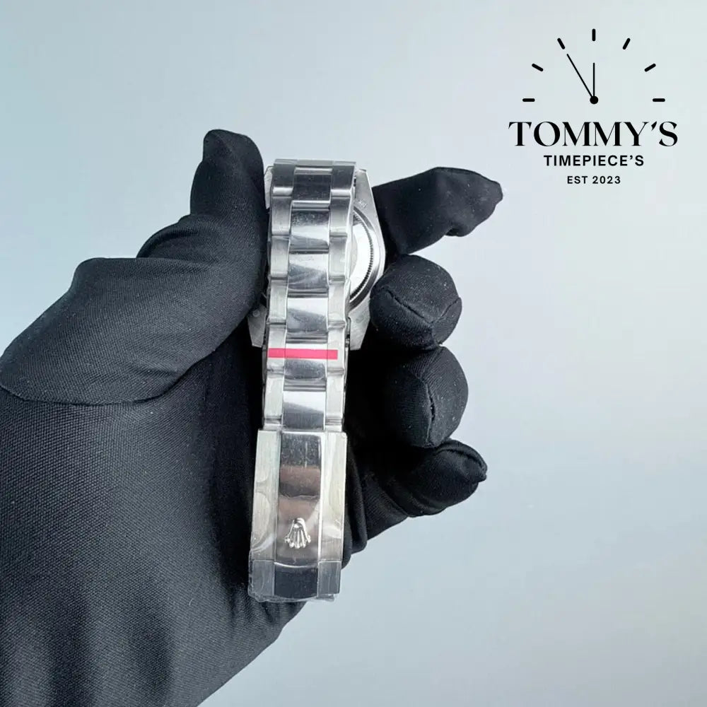 AAA+ Datejust, (126334) 41mm White Roman Dial-Oyster Bracelet (Fluted Bezel)