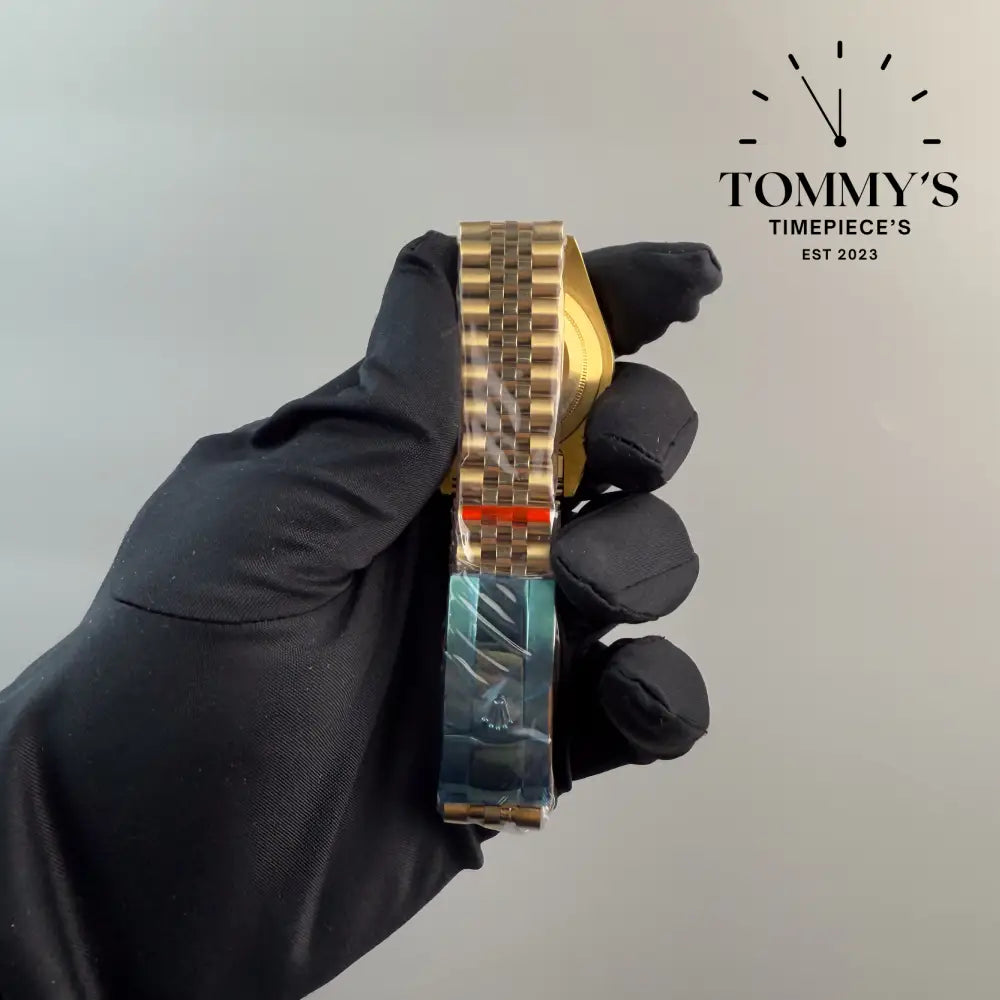 AAA + Datejust 41mm Gold Dial (Full Gold) Jubilee With Fluted Bezel