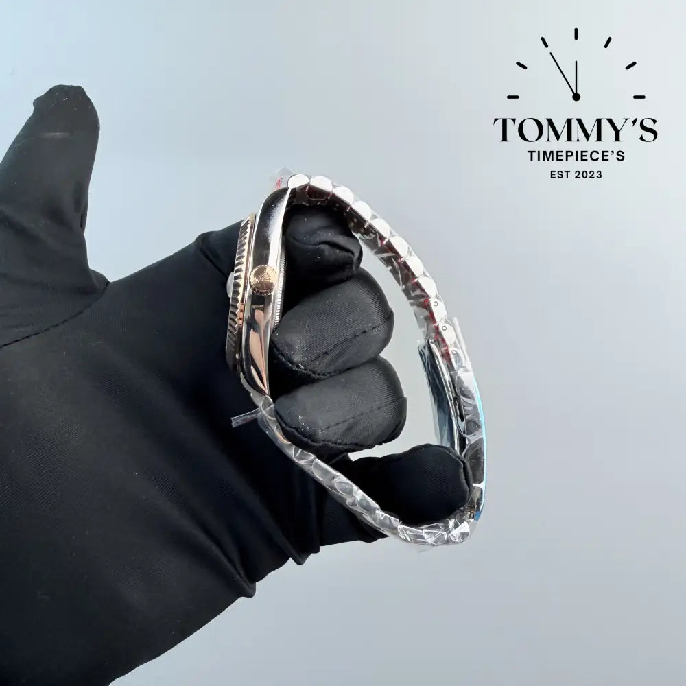 AAA + Datejust 41mm Silver Motif Dial (Bimetal Rose Gold) Jubilee With Fluted Bezel