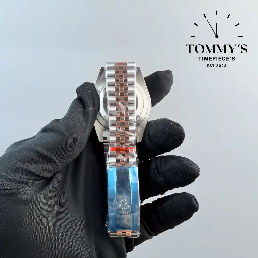 AAA + Datejust 41mm Silver Motif Dial (Bimetal Rose Gold) Jubilee With Fluted Bezel