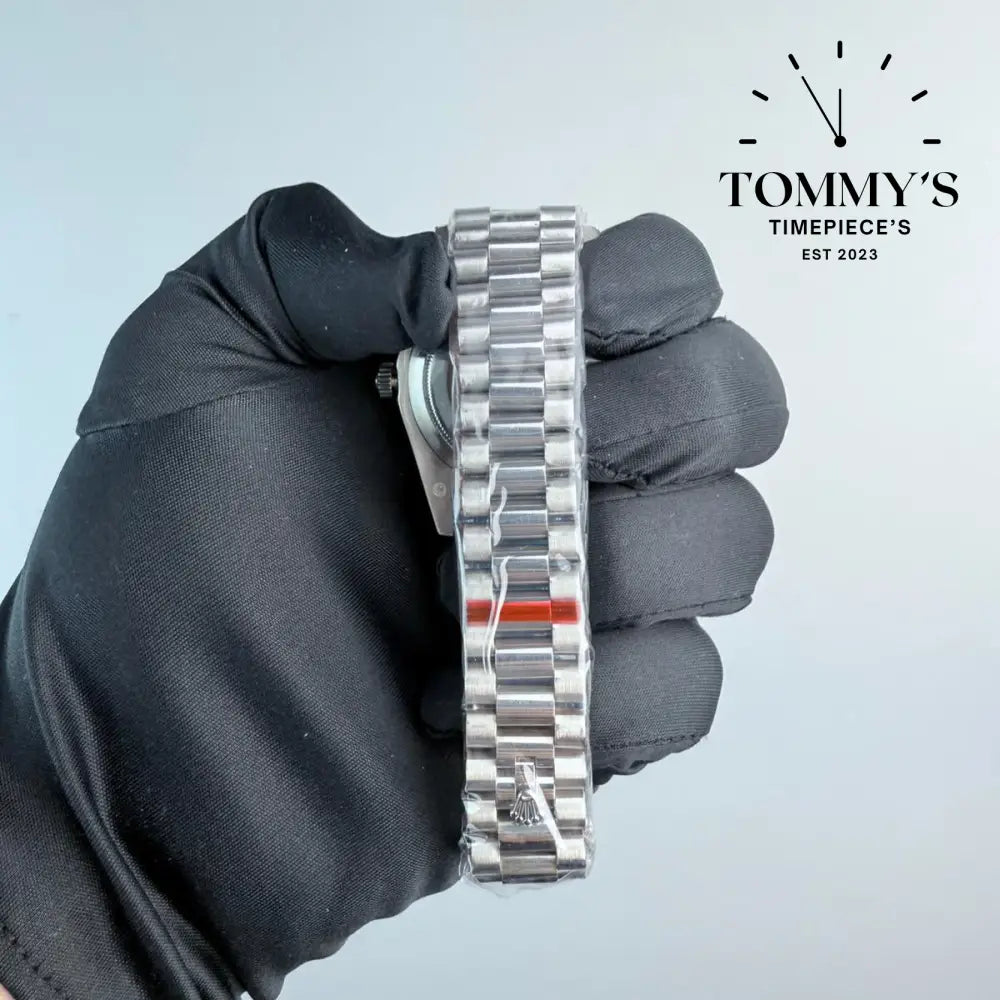 AAA+ Day Date (228206) 40mm Ice Blue Dial-Presidential Bracelet (Smooth Bezel)
