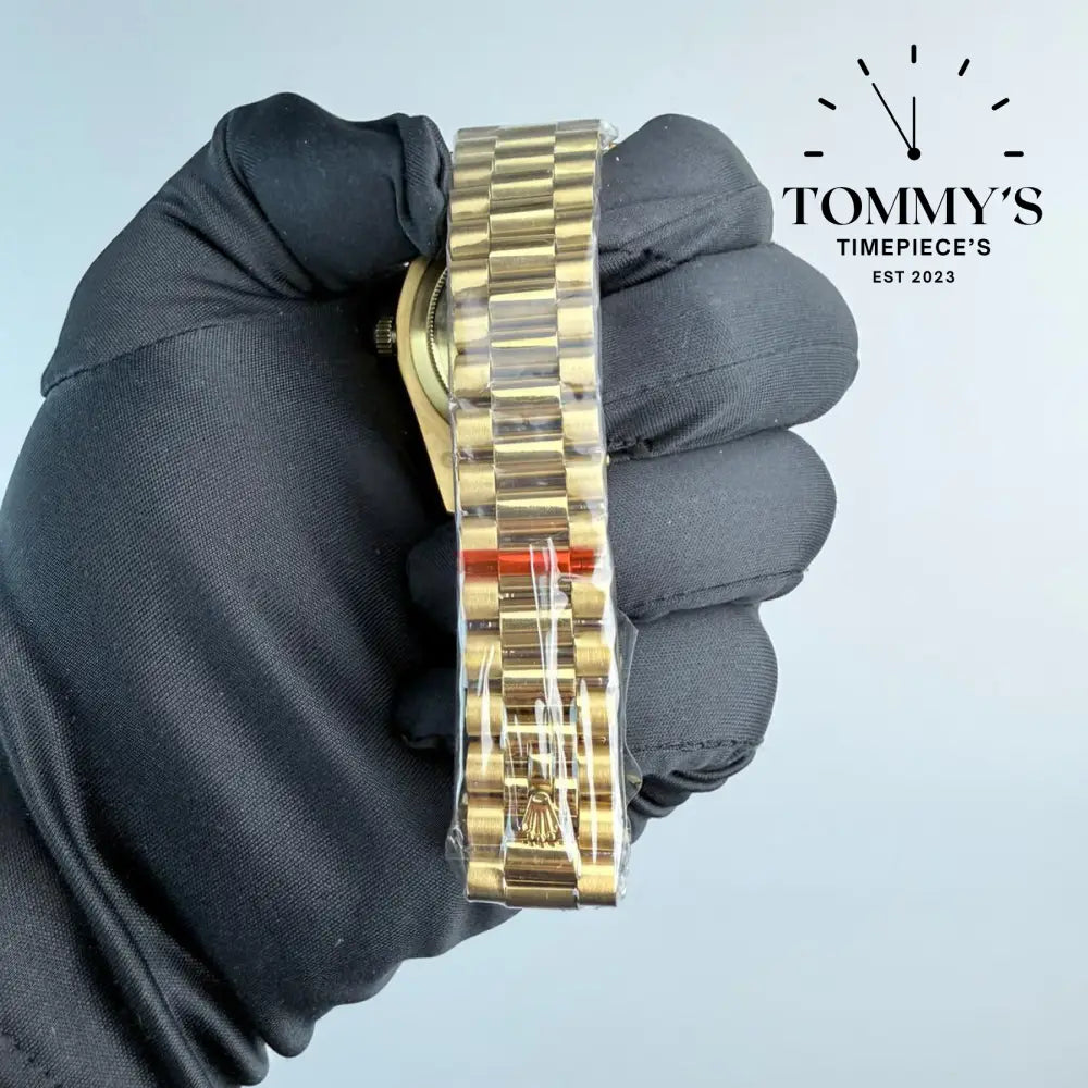 AAA+ Day Date (228348RBR) 40mm Black Dial-Presidential Bracelet (Diamond Bezel)