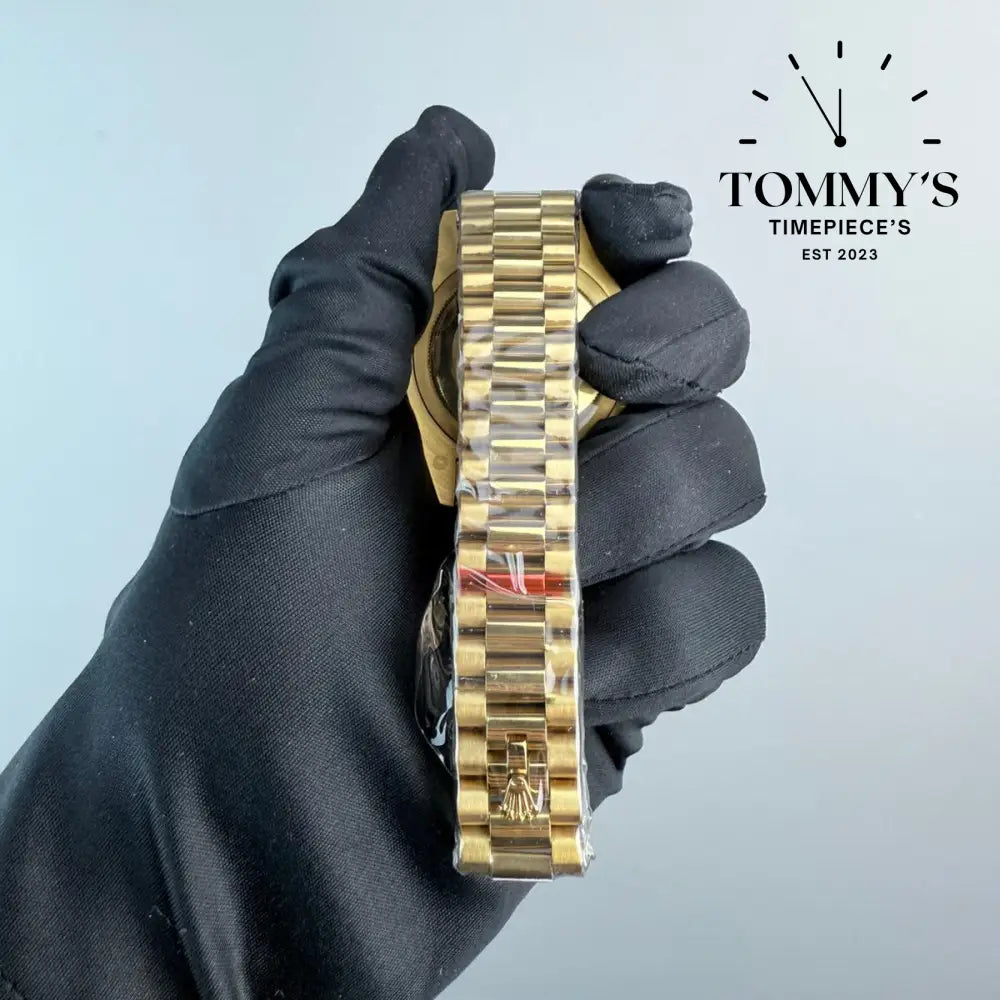 AAA+ Day Date (m228238-0006) 40mm Yellow Gold Dial-Presidential Bracelet (Fluted Bezel)