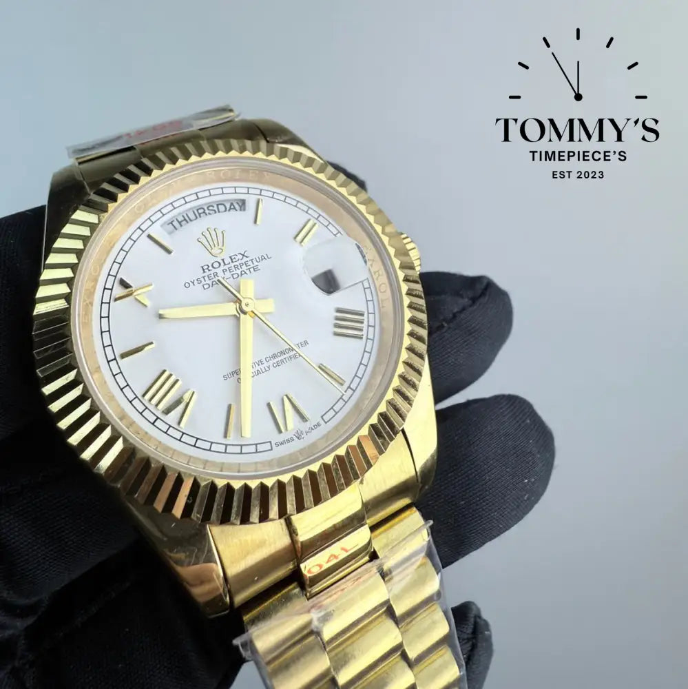 AAA+ Day Date (m228238-0042) 40mm White Dial-Presidential Bracelet (Fluted Bezel)