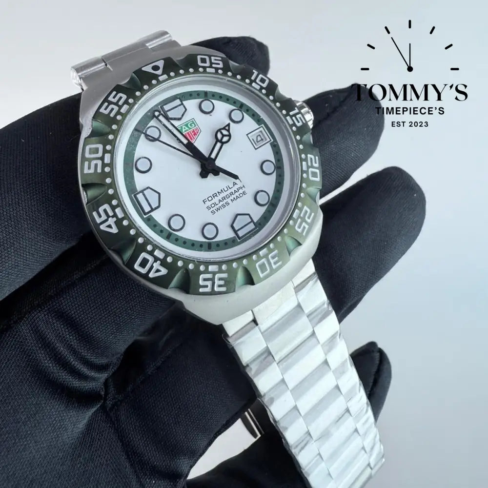AAA+ Formula 1 Solargraph 38mm Opalin White Dial-Steel Bracelet (Green Bezel)