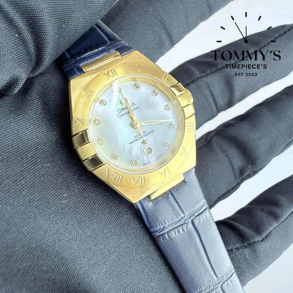 AAA+ Ladies Constellation Co-Axial Master Chronometer 29mm Crystal White Silvery Dial-Leather Strap (Gold Bezel)