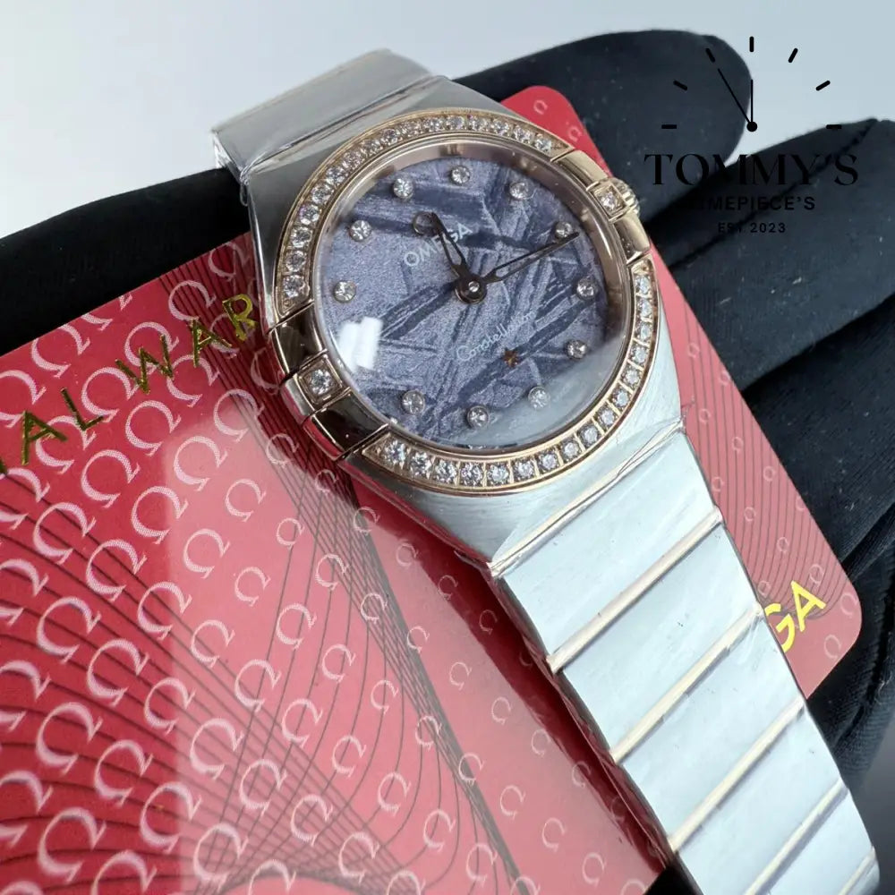 AAA+ Ladies Constellation Manhattan 28mm Blue Meteorite Dial-Stainless Steel Bracelet (Diamond-Paved Bezel)