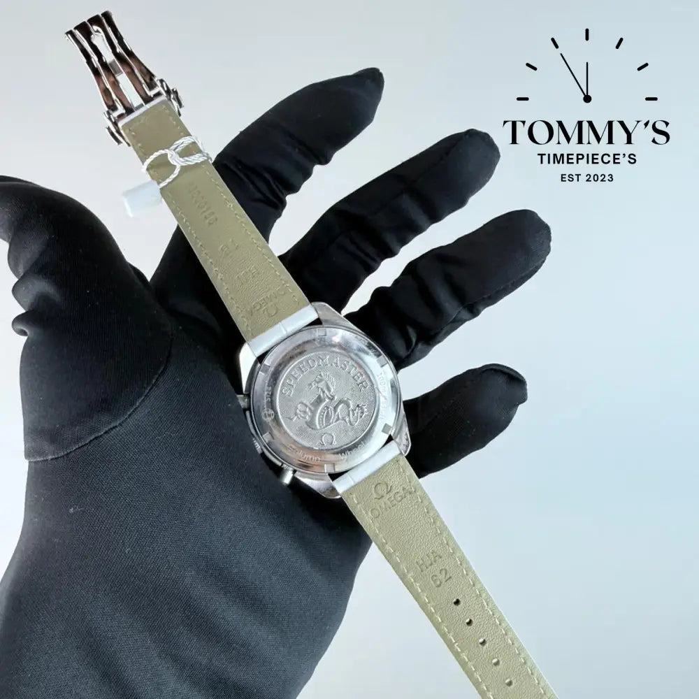 AAA+ Ladies Speedmaster Co-Axial Chronometer Chronograph 38mm Mother-Of-Pearl Dial-White Leather Strap (Diamond-set