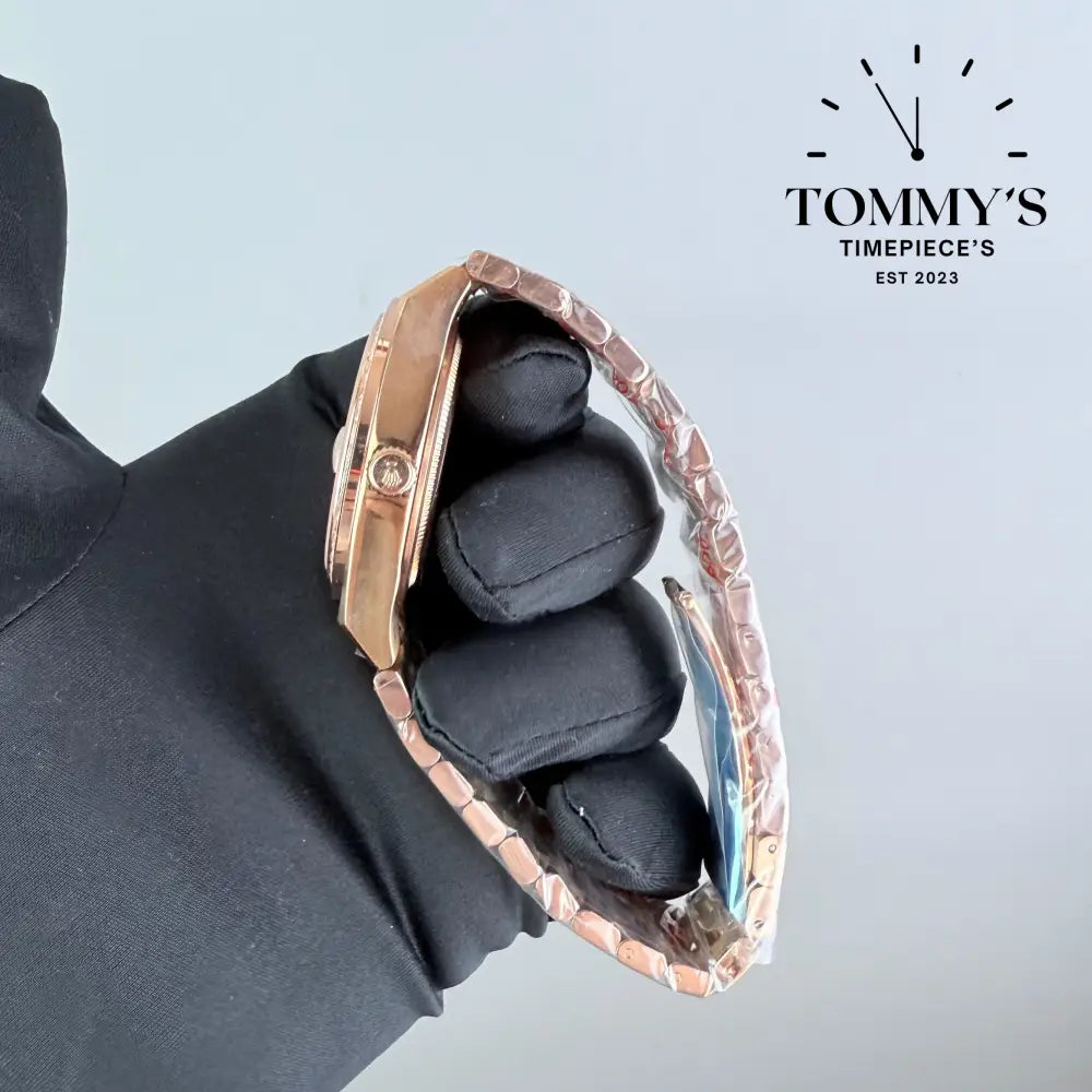 AAA+ Land Dweller White Dial With Diamond Bezel