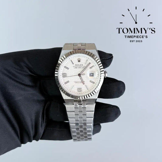 AAA+ Land Dweller White Dial With Fluted Bezel