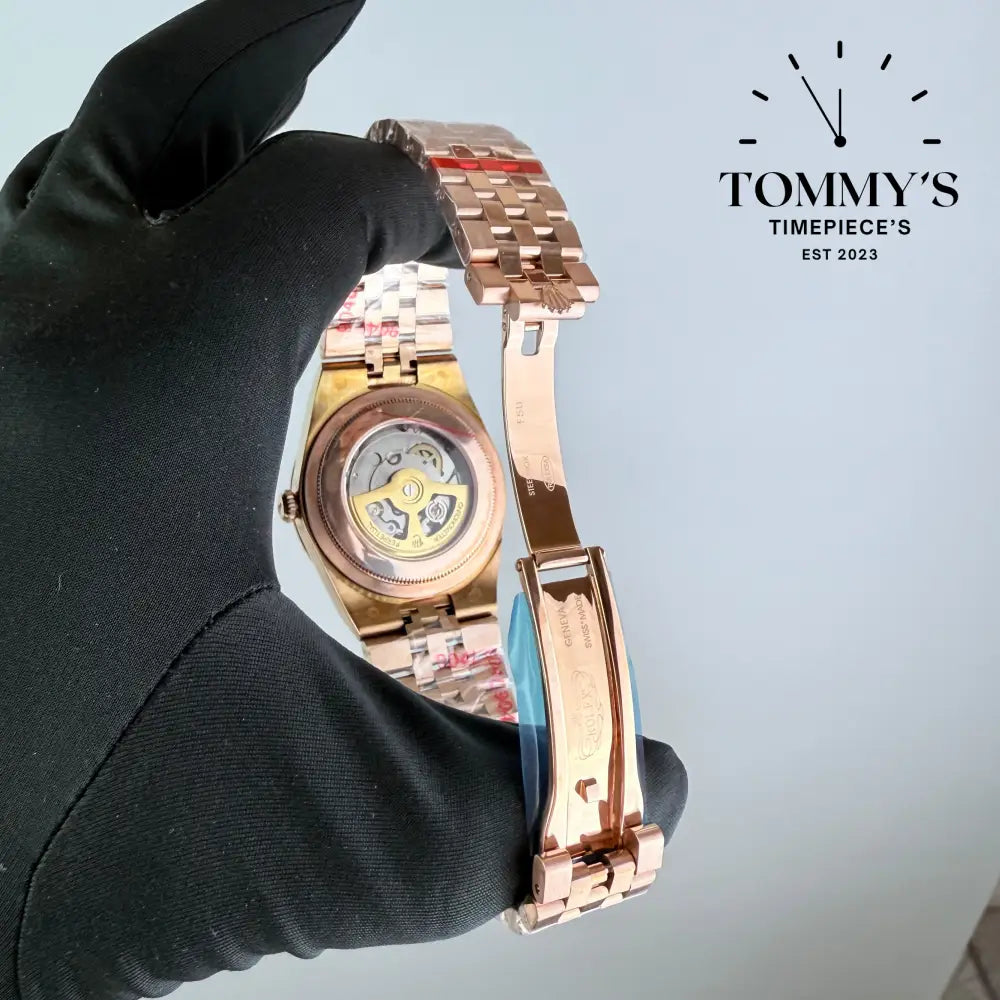 AAA+ Land Dweller White Dial With Fluted Bezel