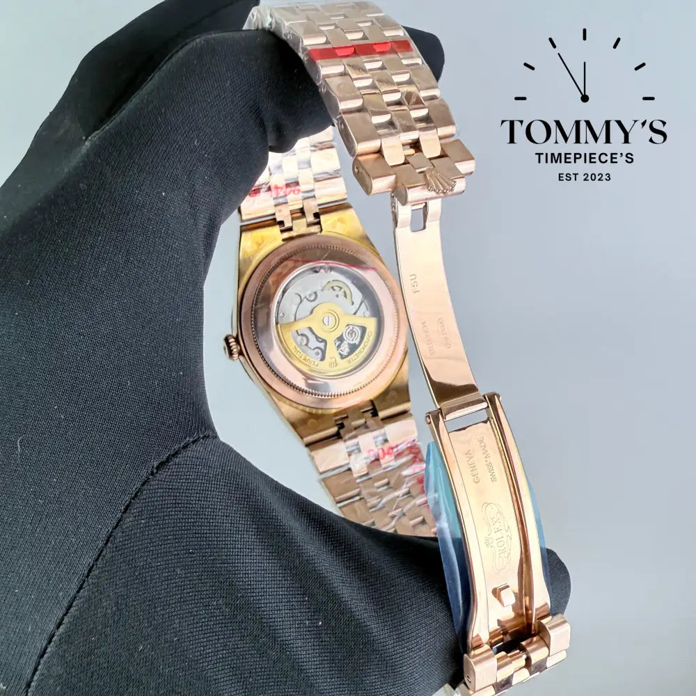 AAA+ Land Dweller White Dial With Fluted Bezel