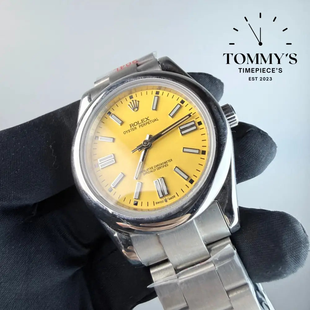 AAA+ Oyster Perpetual (124300) 41mm Yellow Dial-Oyster Bracelet