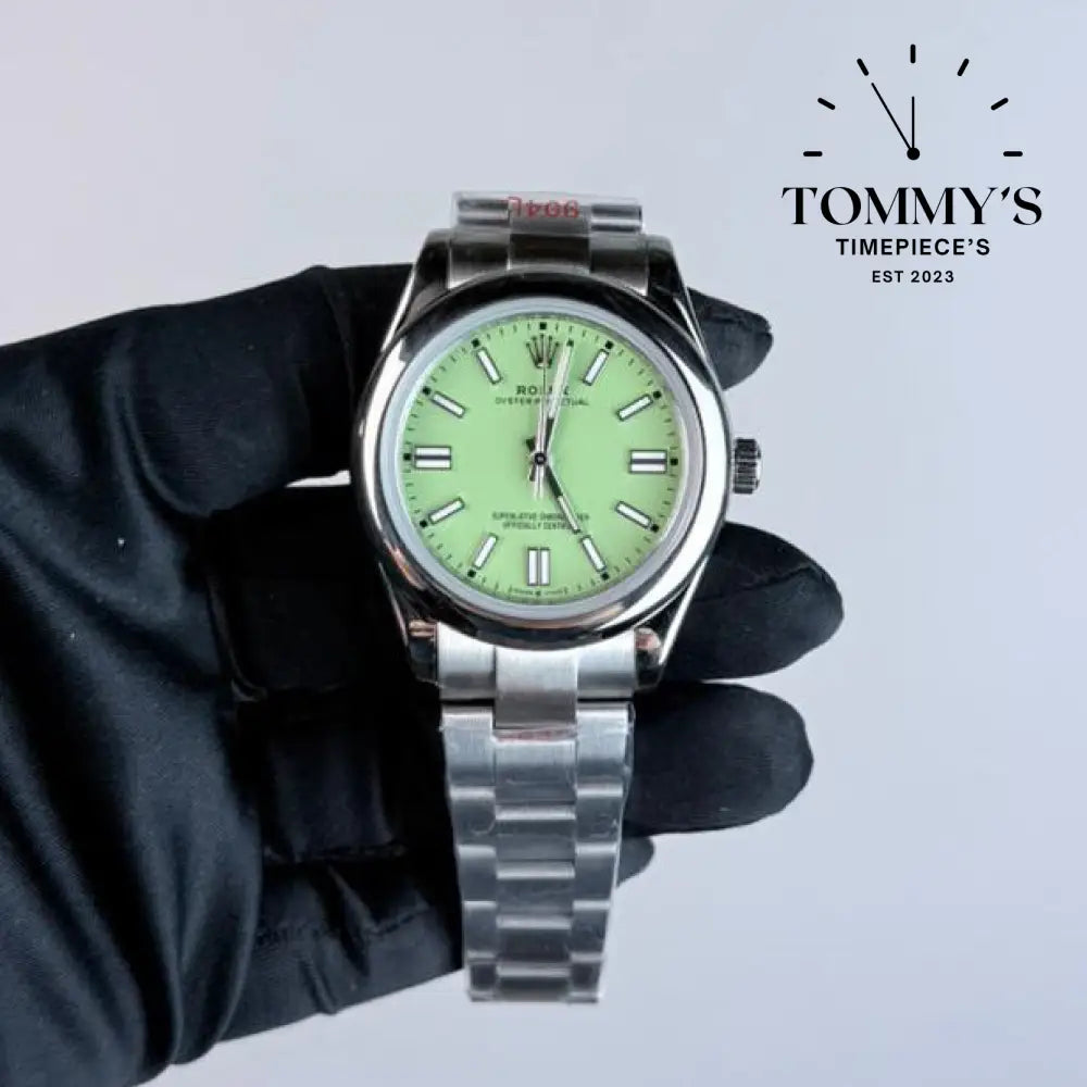 AAA+ Oyster Perpetual (134300) 41mm Pistachio Dial-Oyster Bracelet