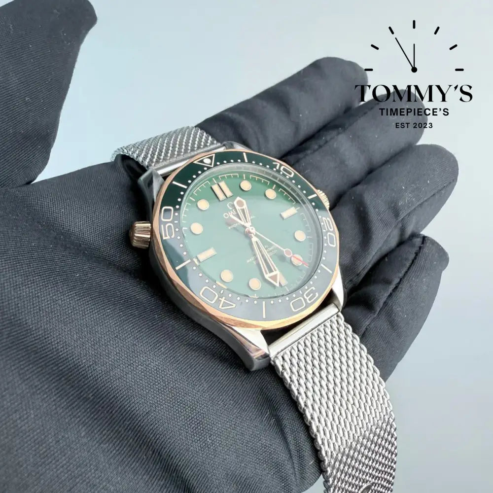AAA+ Seamaster Diver 300M Co-Axial Master Chronometer 42mm Green Dial-Rubber Strap (Green Oxalic Anodized Aluminium