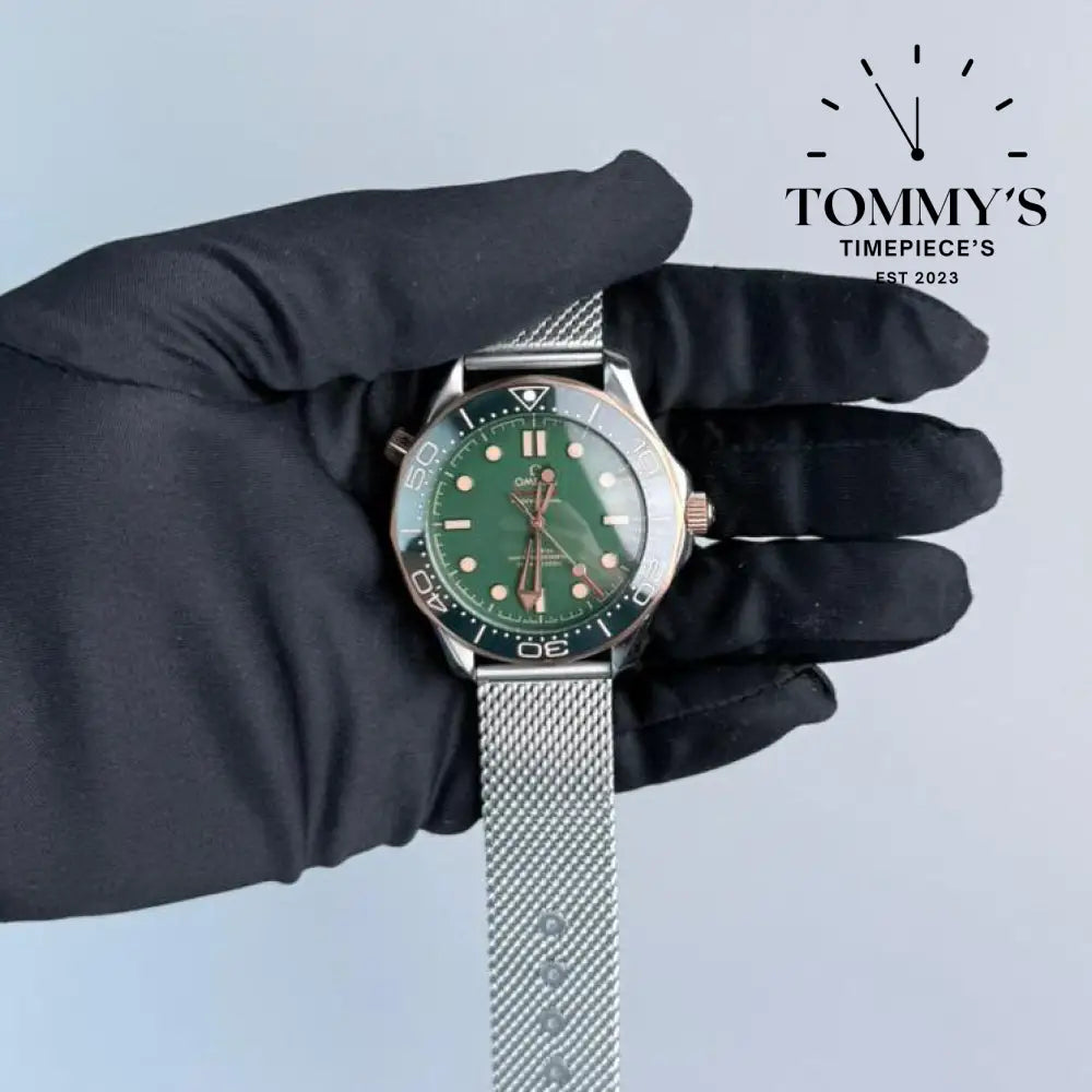 AAA+ Seamaster Diver 300M Co-Axial Master Chronometer 42mm Green Dial-Rubber Strap (Green Oxalic Anodized Aluminium