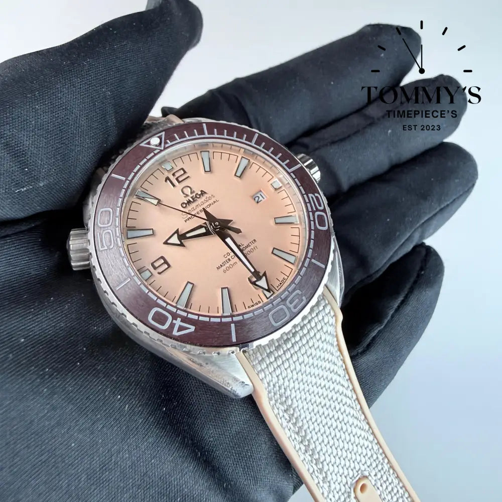 AAA+ Seamaster Planet Ocean 600M Co-Axial Master Chronometer 43.5mm Linen Dial