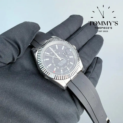 AAA+ Sky Dweller (336239) 42mm Black Dial- Oysterflex Rubber Strap (Fluted Bezel)