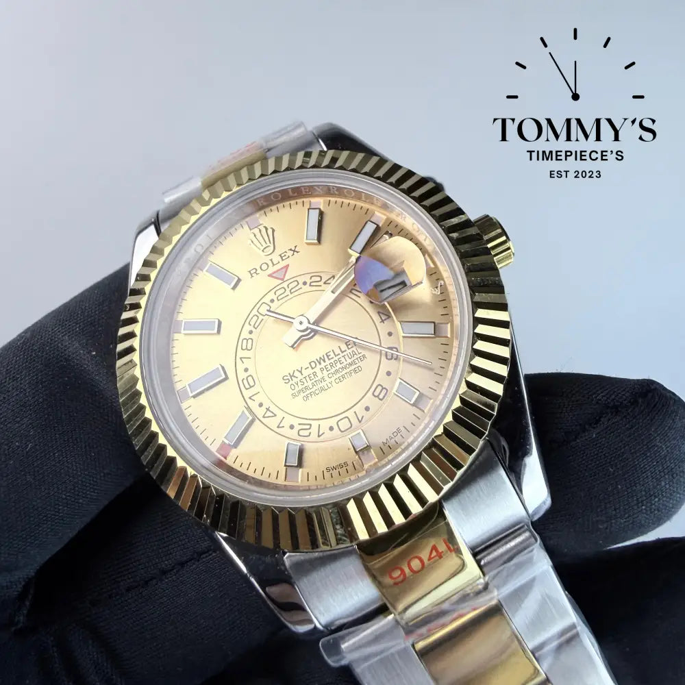 AAA+ Skydweller (326933) 42mm Champagne Dial- Oyster Bracelet (Fluted Bezel)