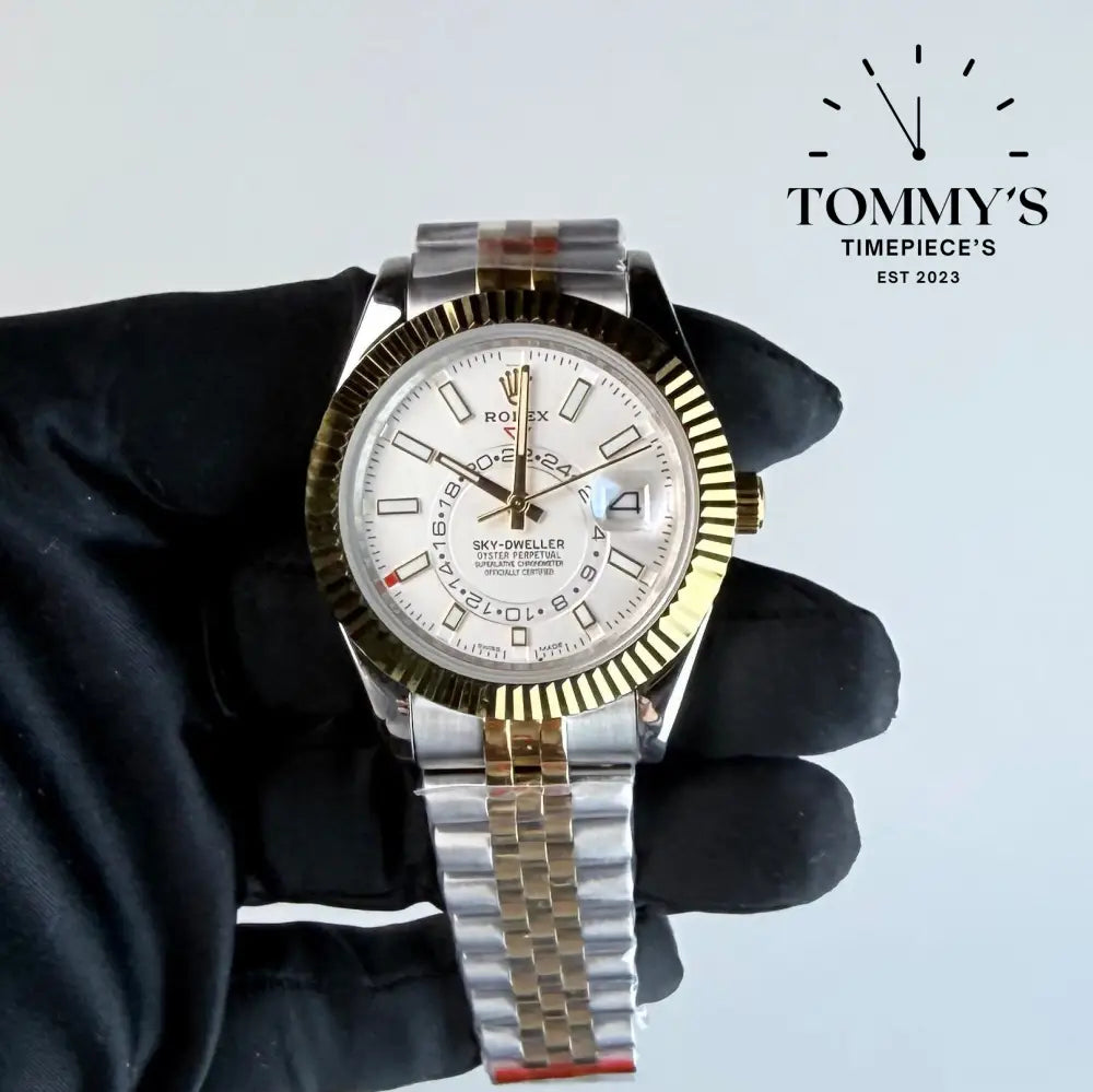 AAA+ Skydweller (336933) 42mm White Dial- Jubilee Bracelet (Fluted Bezel)