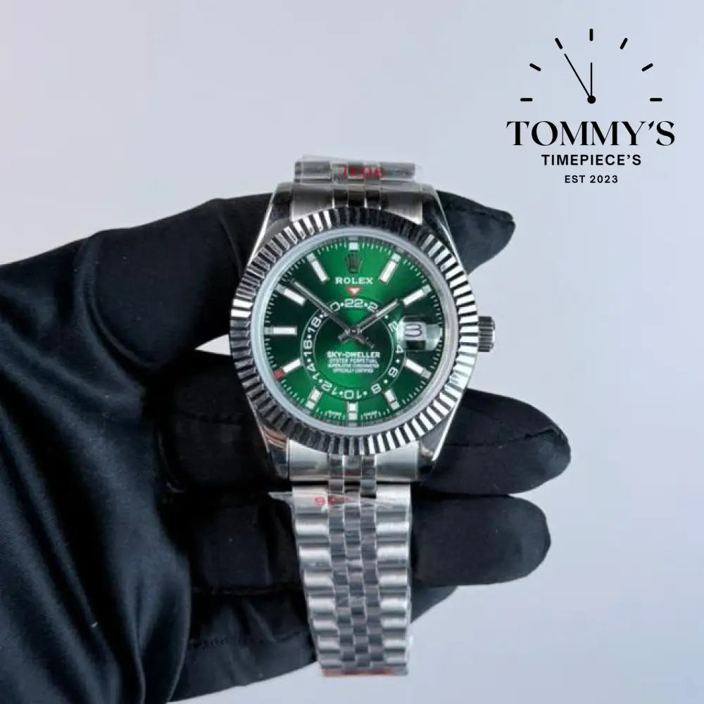 AAA+ Skydweller (336934) 42mm Green Dial-Jubilee Bracelet (Fluted Bezel)