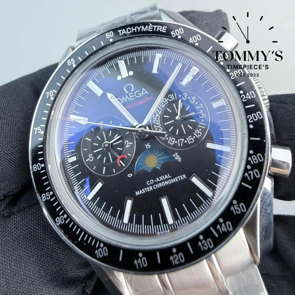 AAA+ Speedmaster Moonphase Master Chronometer 44.25mm Black Dial-Stainless Steel bracelet (Black Bezel) Watches