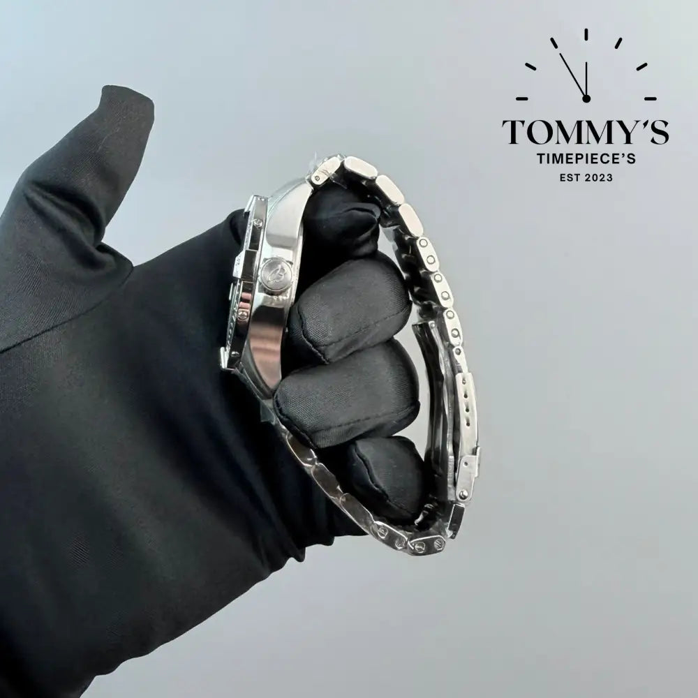 Aaa + Avenger On Green Dial