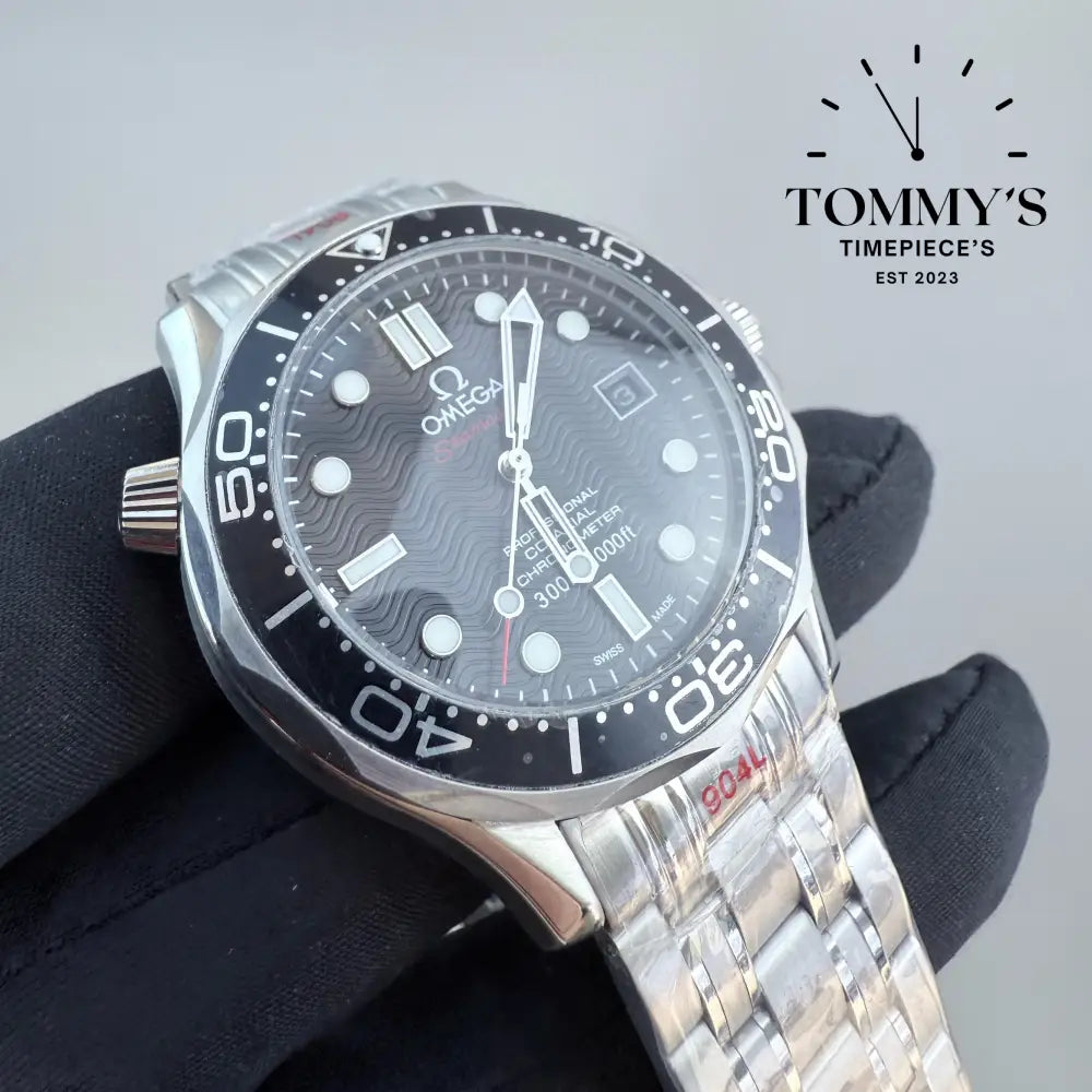 AAA + Black Seamaster Diver 300M