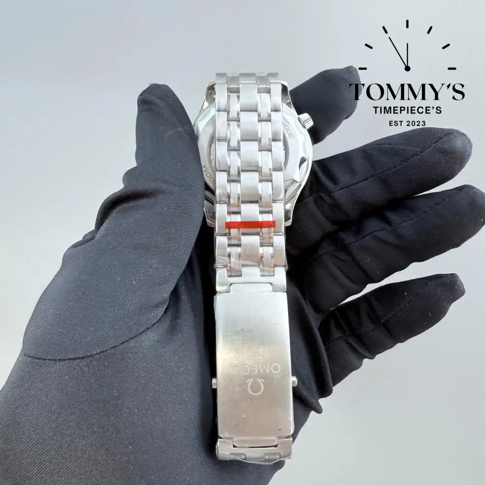 AAA + Black Seamaster Diver 300M